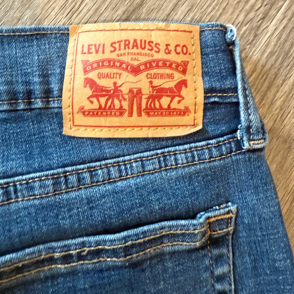 Levi's Classic Denim Jeans